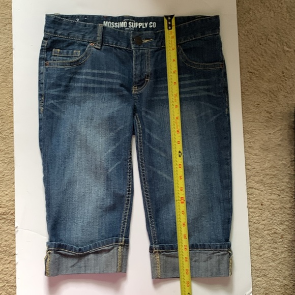 Mossimo Supply Co Utility 6-7 Long Shorts Capri Bermudas - Picture 4 of 9